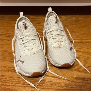 Puma White and Brown Athletic Shoes